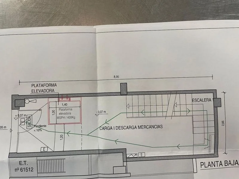 Nave industrial en permuta en Sant Antoni en Barcelona - foto 3