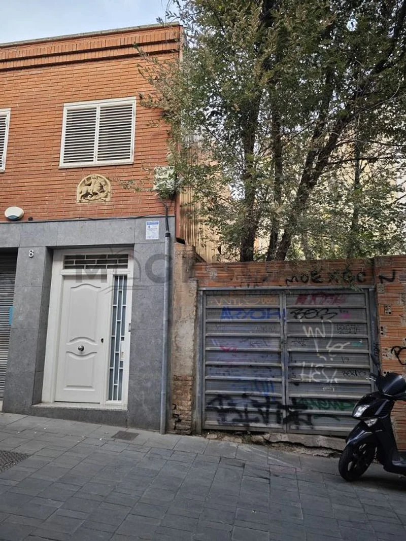 Terreno en permuta en El Baix Guinardó en Barcelona - foto 3