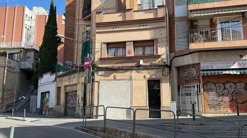 Terreno en permuta en Collblanc en Hospitalet de Llobregat, L´ - foto 3
