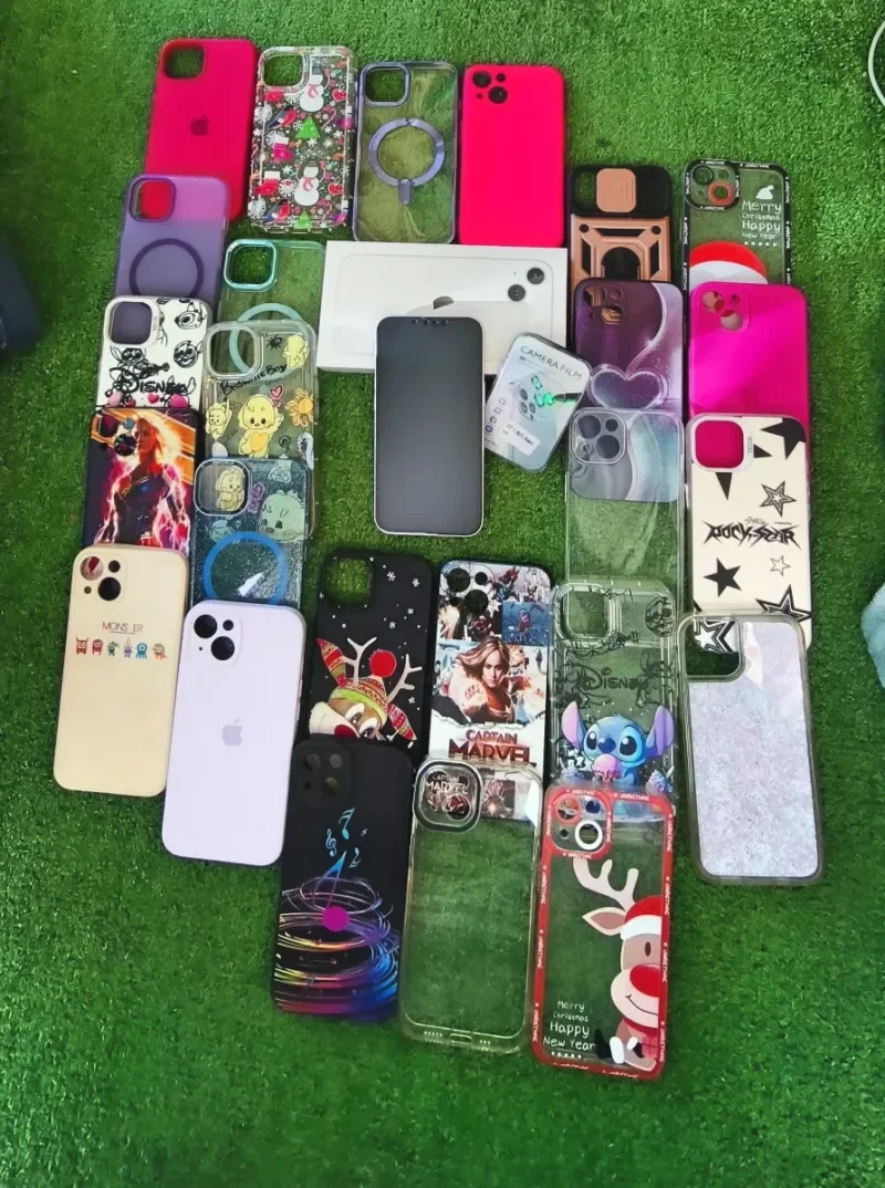 iPhone 13 128GB Blanco + 27 fundas de regalo! - foto 4