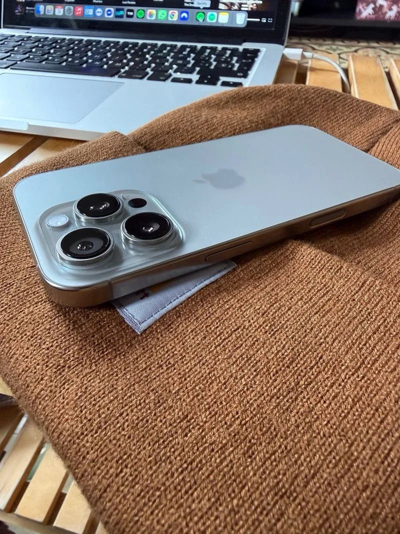 iPhone 16 Pro 256GB PARA PIEZAS - foto 4