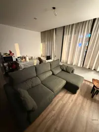 Sofá modelo ESKILSTUNA de 3 plazas con Chaiselongu - miniatura 4