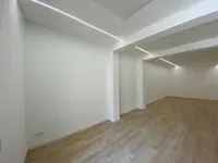 Oficina en permuta en La Nova Esquerra de l'Eixample en Barcelona - miniatura 4