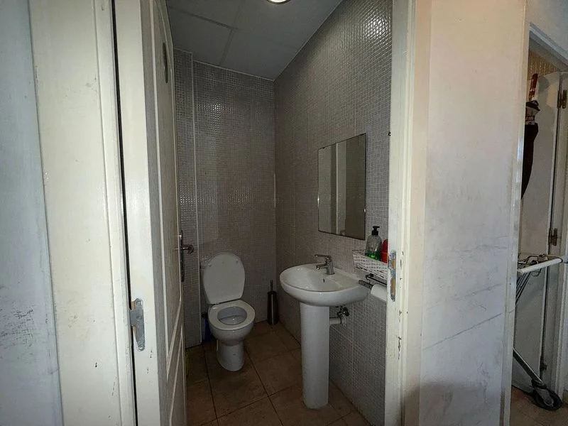 Local comercial en permuta en L'Antiga Esquerra de l'Eixample en Barcelona - foto 4