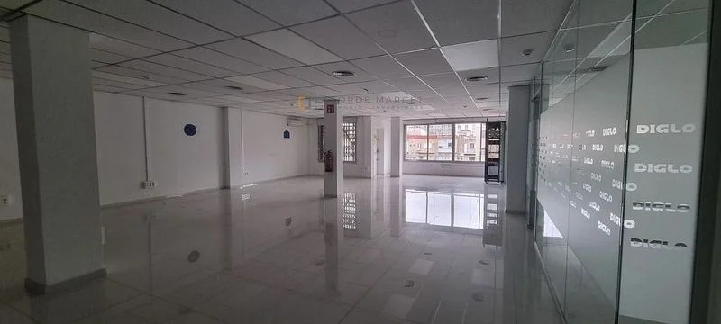 Oficina en permuta en La Dreta de l'Eixample en Barcelona - foto 4