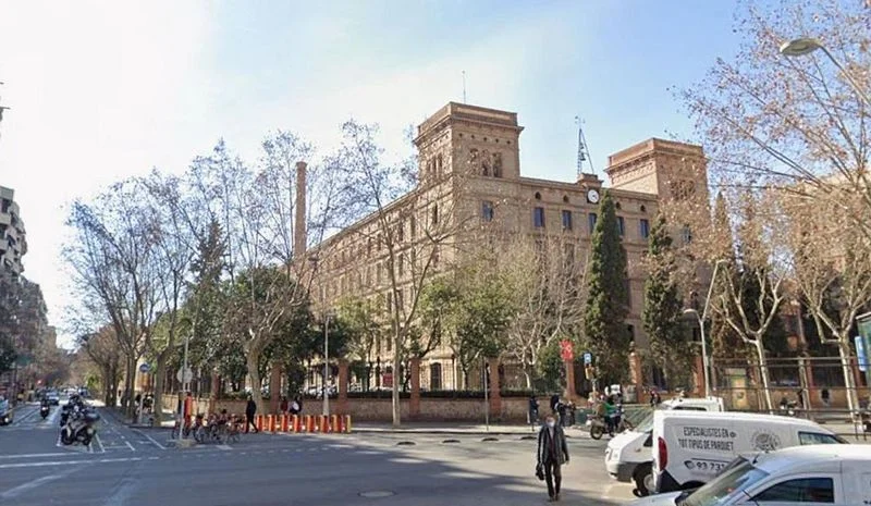 Local comercial en permuta en La Nova Esquerra de l'Eixample en Barcelona - foto 4