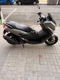 Yamaha NMAX 125cc 2019 - miniatura 4