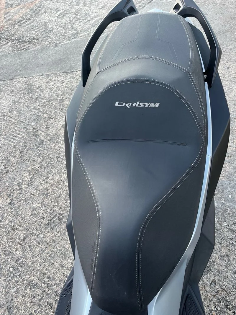 Sym Cruisym 300 E5 TCS 2023 - foto 4