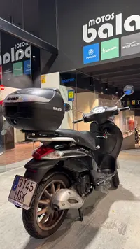 Piaggio Liberty 125 3V Negra - miniatura 4