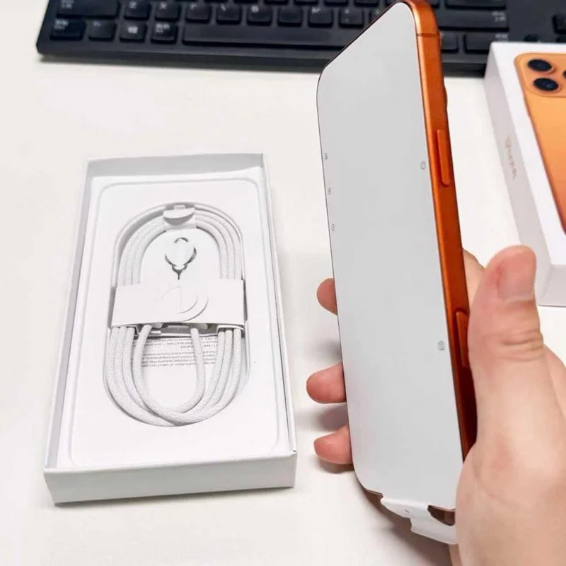 iPhone 17 Pro Max precintado naranja - foto 4