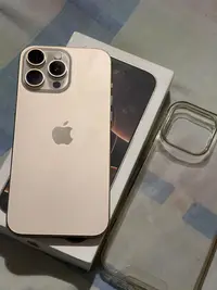 iPhone 16 Pro Max Dorado - miniatura 4