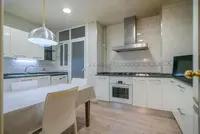 Piso en permuta en Sant Antoni en Barcelona - miniatura 4