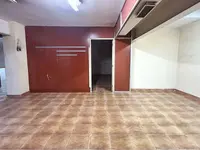 Nave industrial en permuta en La Font de la Guatlla en Barcelona - miniatura 4