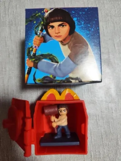 Will Byers Stranger Things edición McDonald’s/Cajita Feliz.